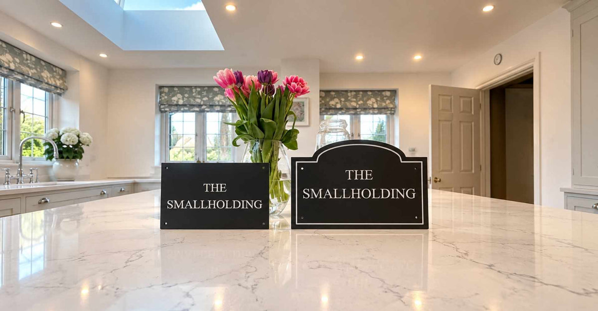 What Size House Sign Do I Need? UK Size Guide, Dimensions & Visibility Tips