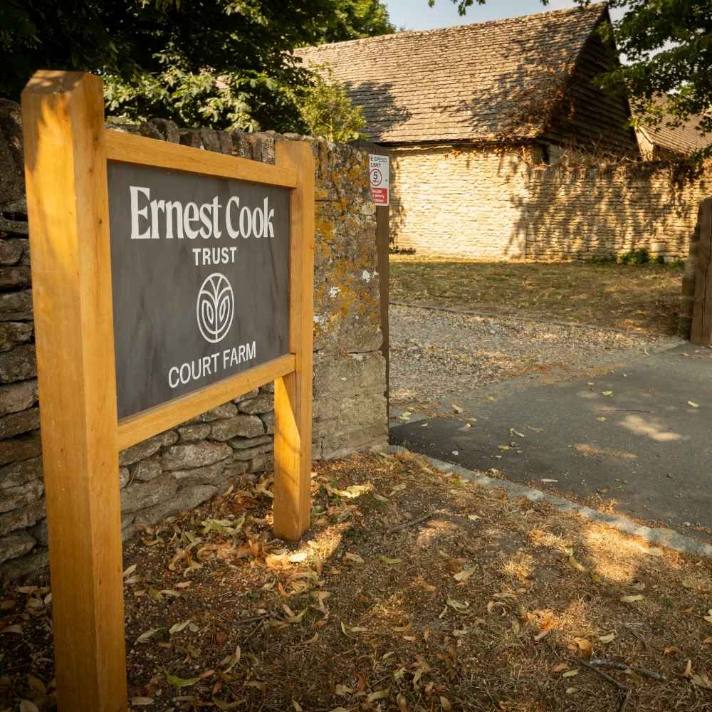 Estate Rectangle Wood & Stone Panel Sign